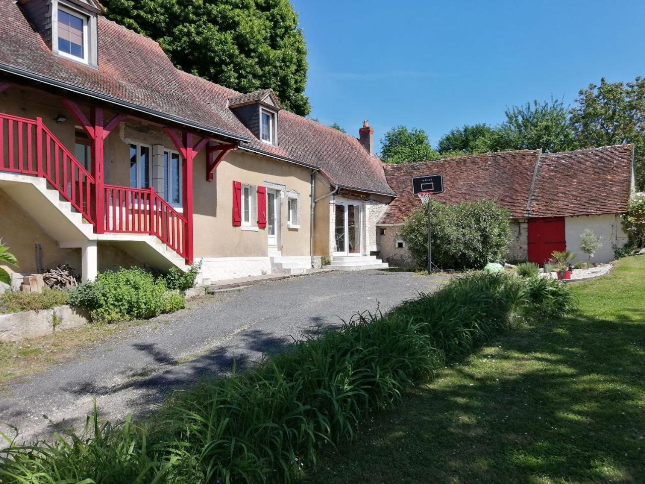 Maison De Charme Pres De Beauval Saint-Cyran-du-Jambot Extérieur photo