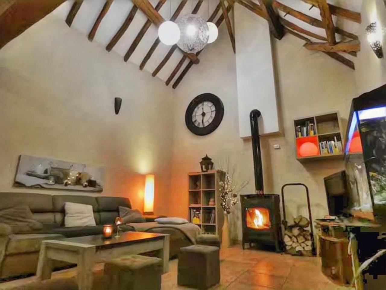 Maison De Charme Pres De Beauval Saint-Cyran-du-Jambot Extérieur photo